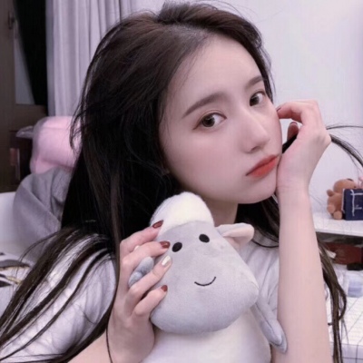 荣耀与泡泡玛特联名潮玩手机正式发布